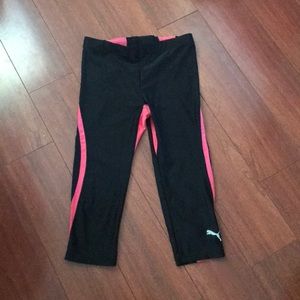 NWOT puma work out capri pant M